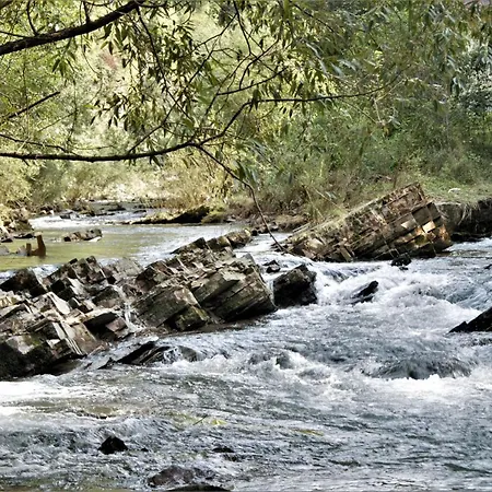 Bed & Breakfast Emarik 3*