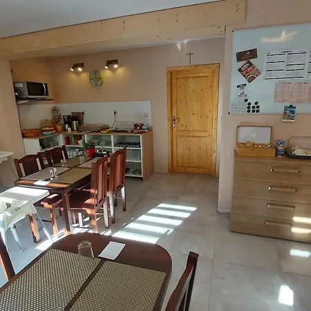 Emarik Bed & Breakfast