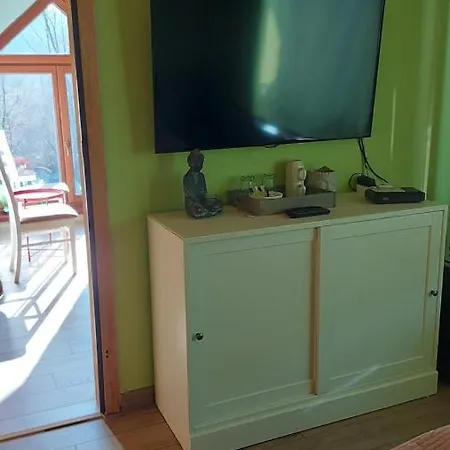 Emarik Bed & Breakfast 3*