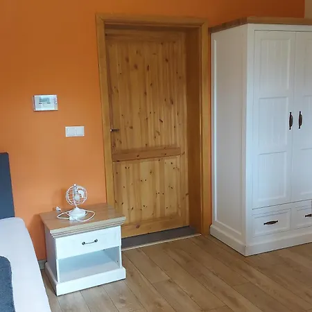 Emarik Bed & Breakfast Podobin