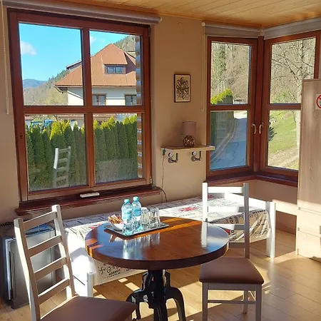 Bed & Breakfast Emarik 3*