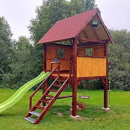 Emarik Panzió Podobin