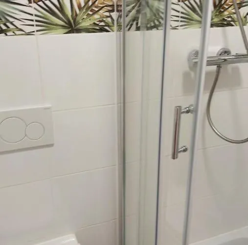 Emarik Bed and breakfast 3*