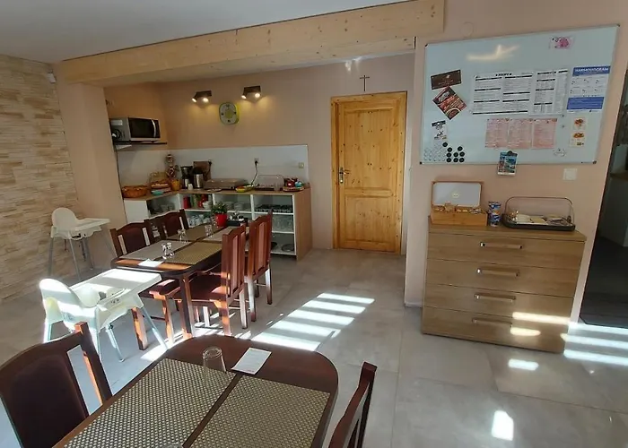 Emarik Bed and breakfast