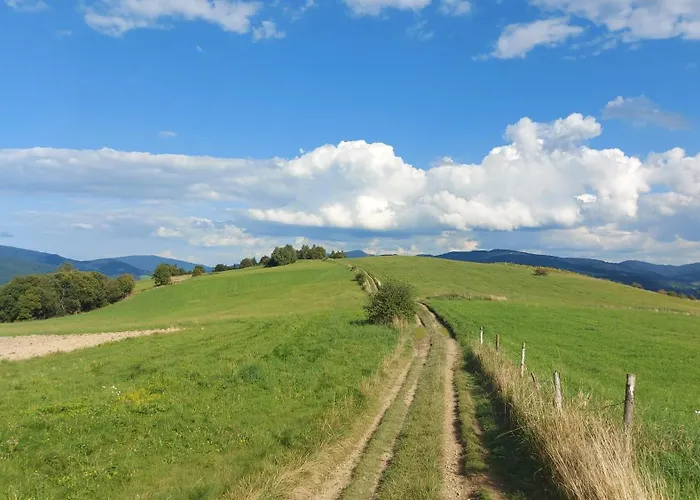 Emarik Bed and breakfast 3*