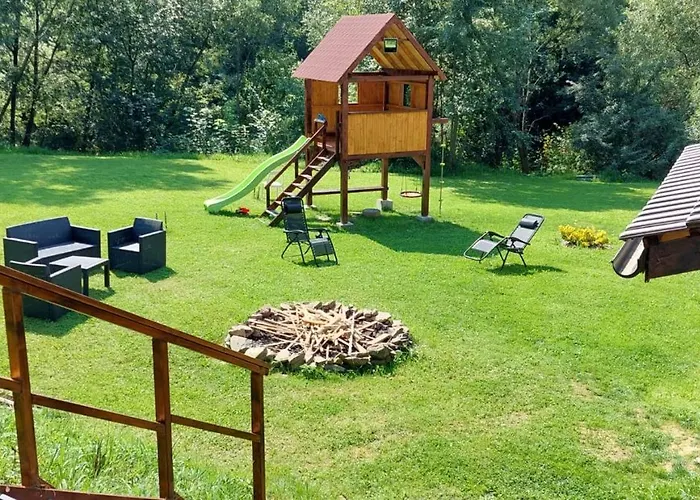 Bed and breakfast Emarik 3*